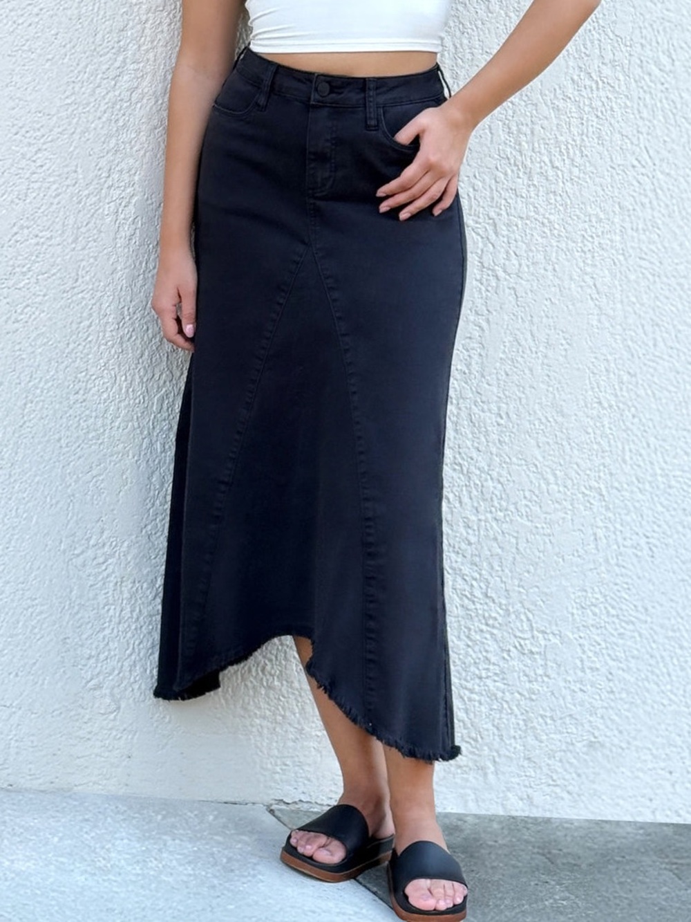 Wash Lab Selma Pieced Denim Maxi Skirt  True Black Size 30 Asymmetrical Raw Hem